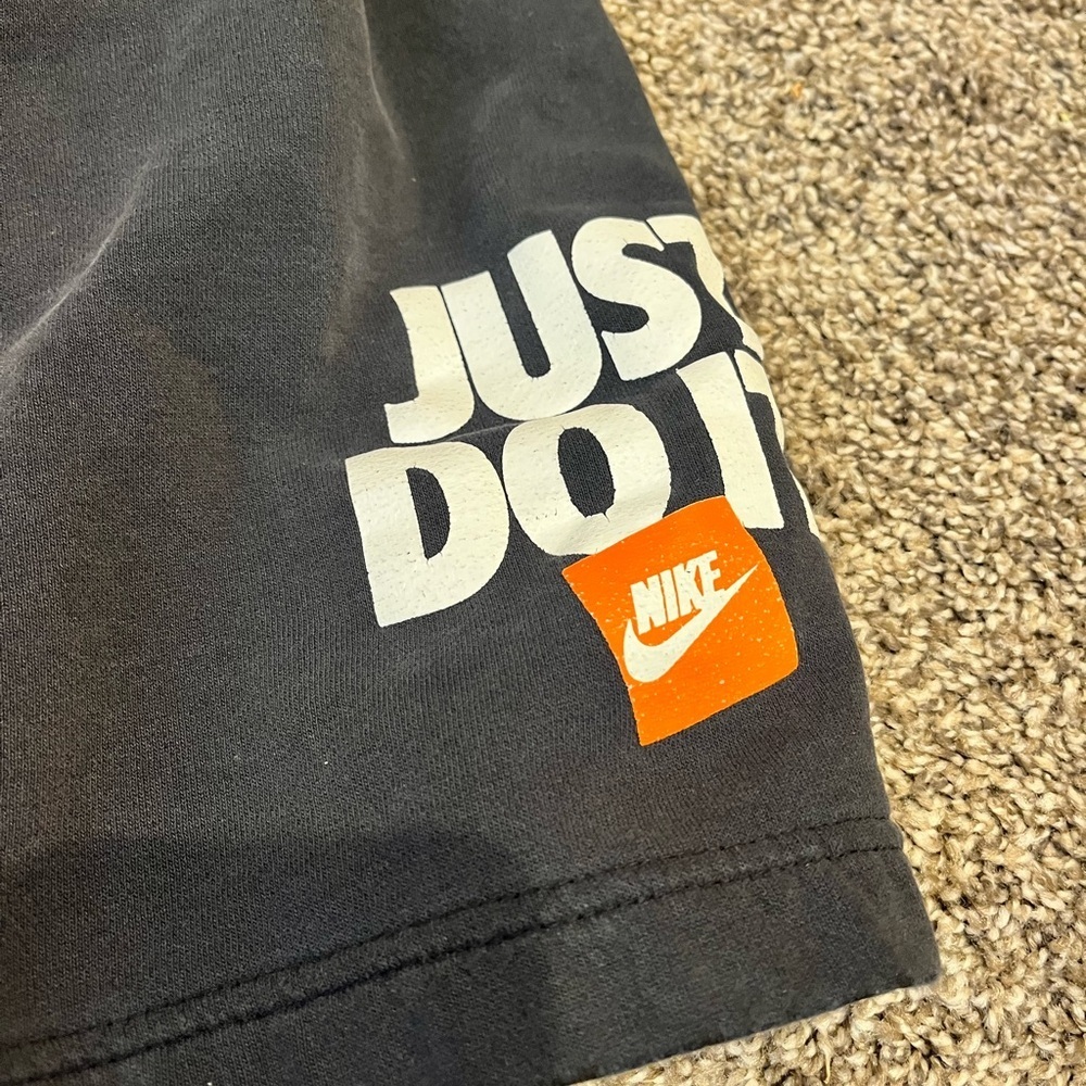 Nike Black Shorts with Just Do It Print mens size medium - Picture 2 of 9